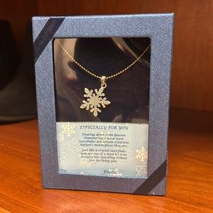 Snowflake necklace